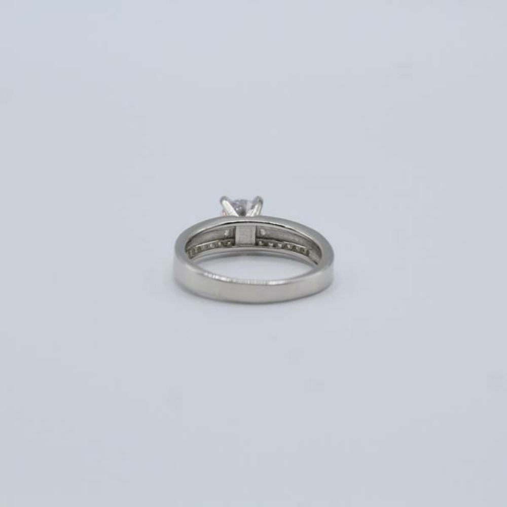 Parallel CZ Ring - Picture 2 of 3